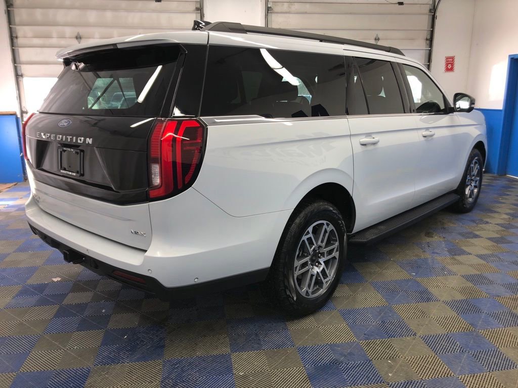 Certified 2025 Ford Expedition Max Active image 5