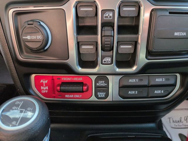 Used 2022 Jeep Wrangler Unlimited Rubicon w/ Dual Top Group AWD/4WD image 42