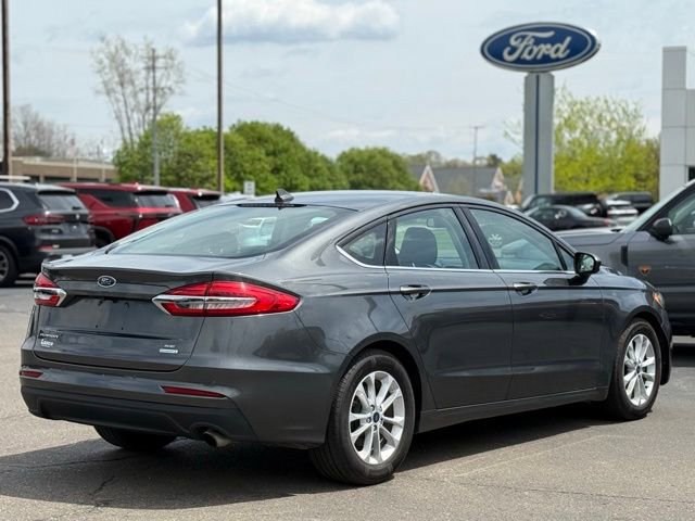 Certified 2020 Ford Fusion SE FWD image 34