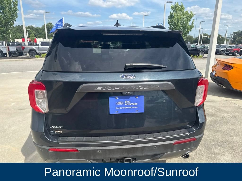 Certified 2023 Ford Explorer XLT w/ Equipment Group 202A RWD image 5