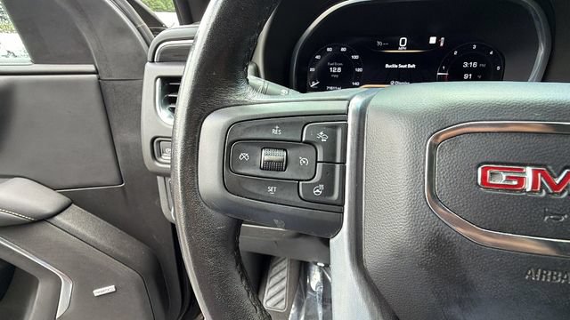 Used 2022 GMC Yukon SLT w/ SLT Luxury Package AWD/4WD image 29