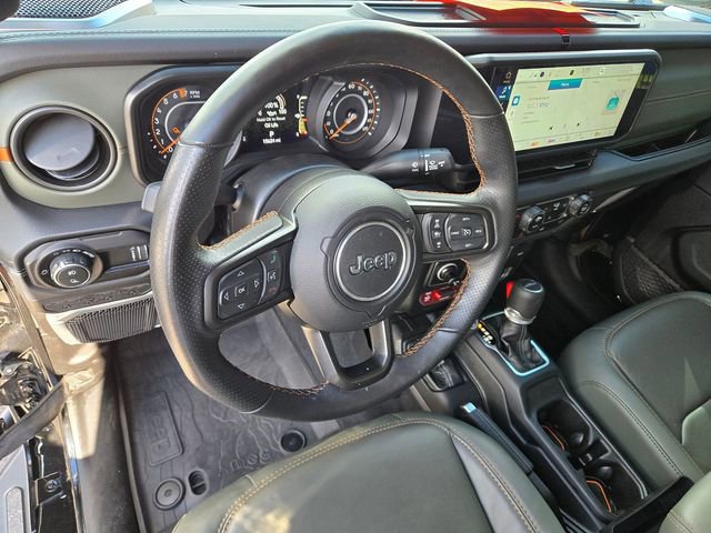 Used 2024 Jeep Gladiator Mojave w/ Convenience Group image 10