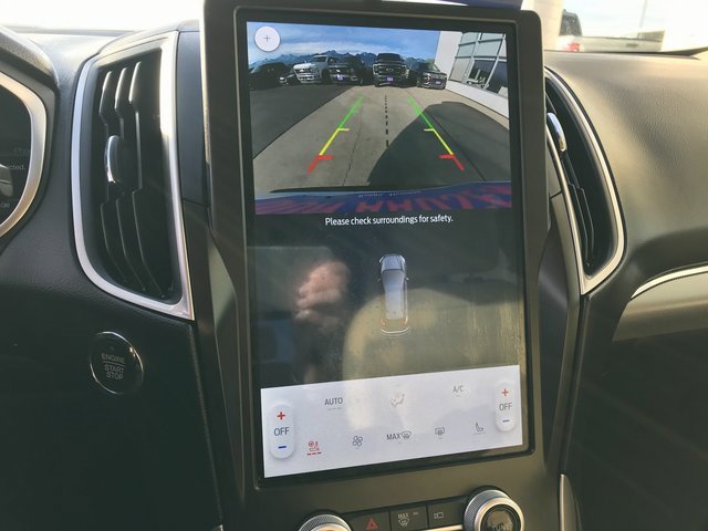 Certified 2021 Ford Edge SEL w/ Convenience Package image 12