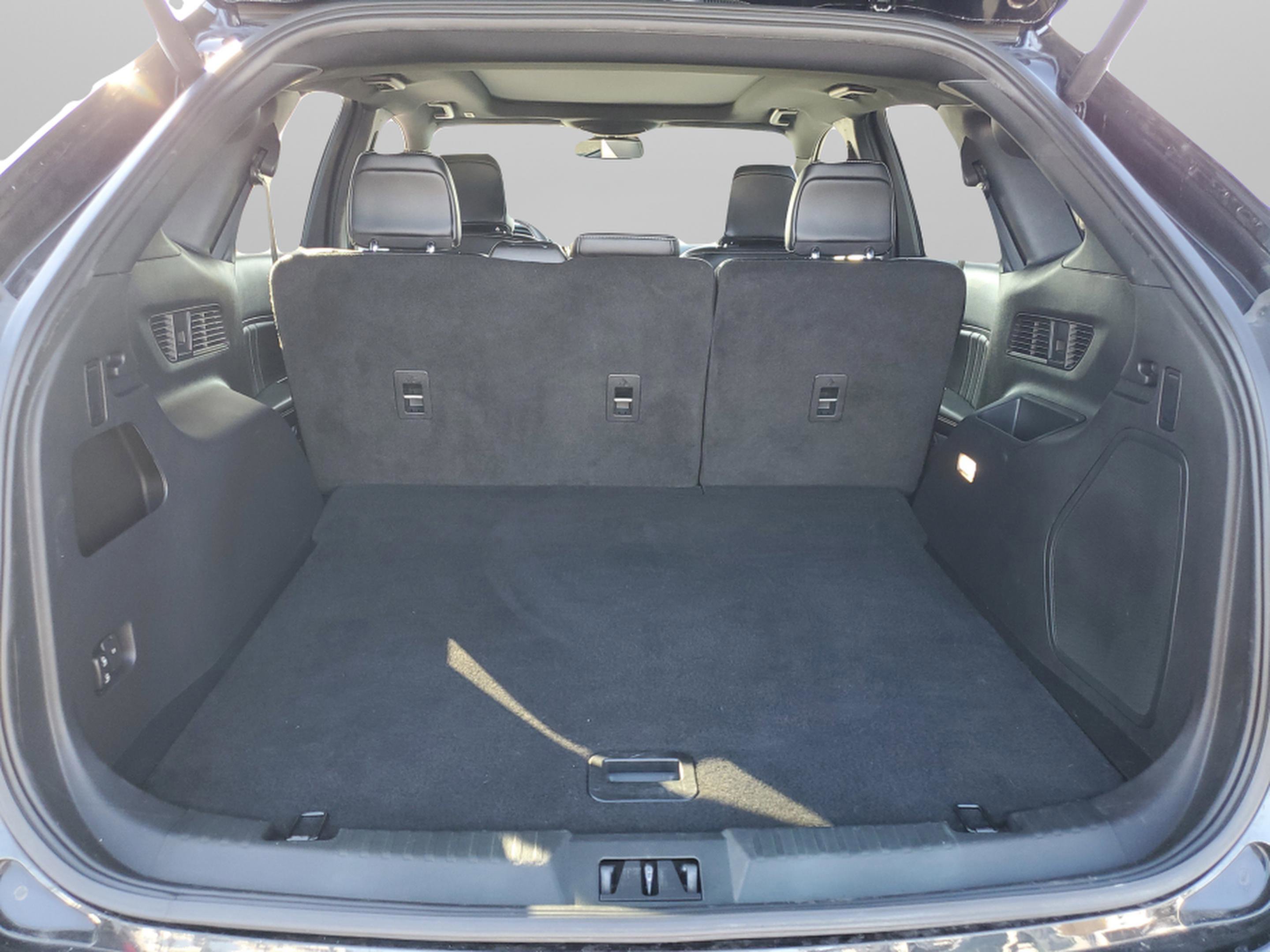 Certified 2024 Ford Edge ST w/ Equipment Group 401A image 35