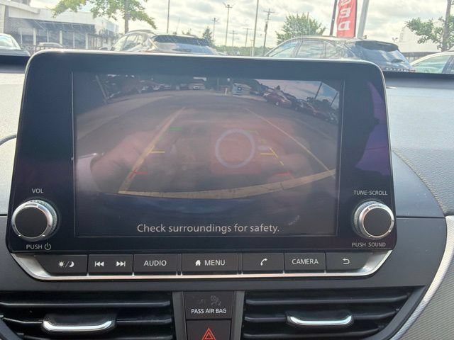 Used 2024 Nissan Altima 2.5 SR FWD image 18