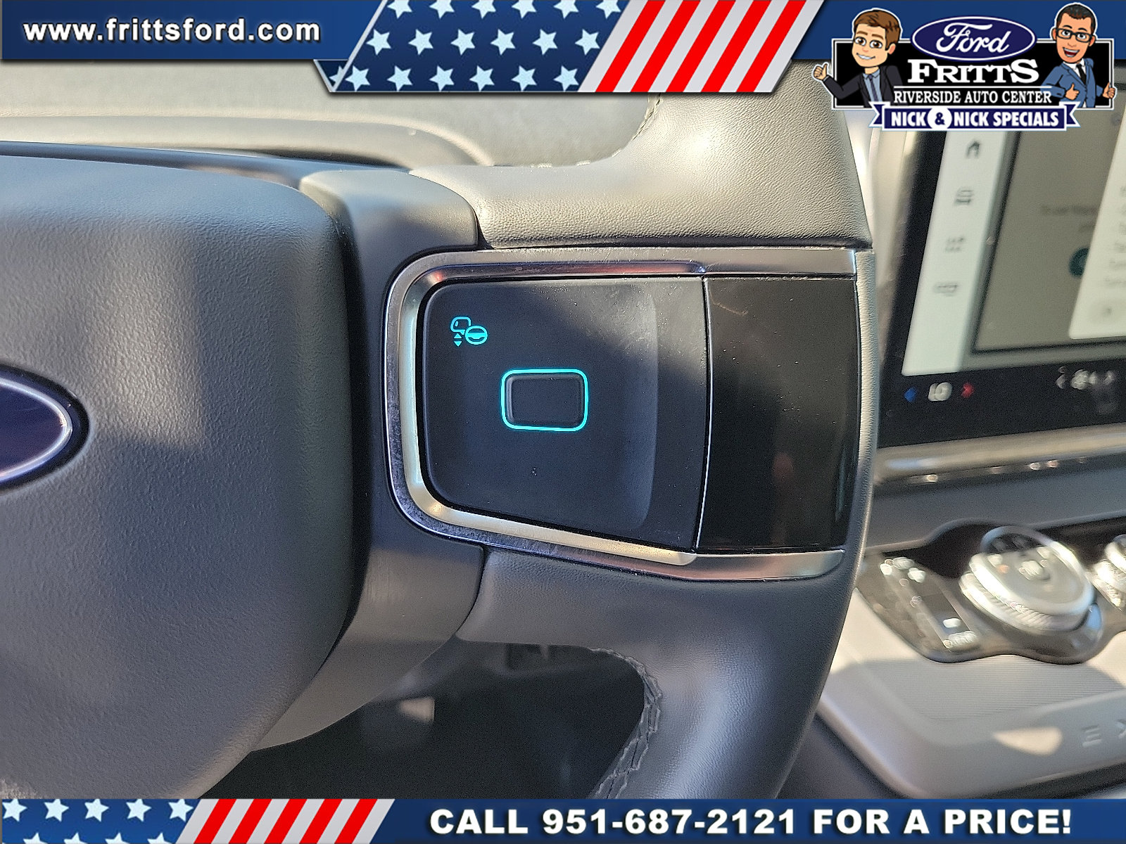 Certified 2025 Ford Expedition Active AWD/4WD image 7