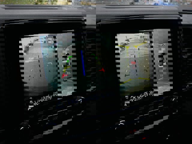 Used 2023 Nissan Frontier PRO-4X w/ Pro-4X Premium Package image 31