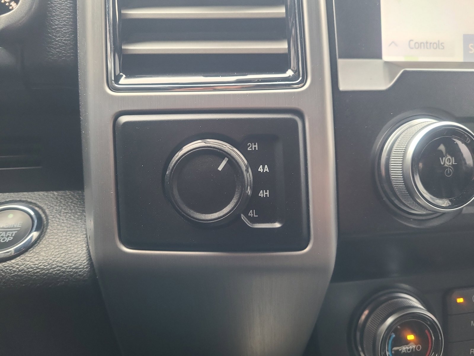 Certified 2020 Ford F150 Platinum image 35