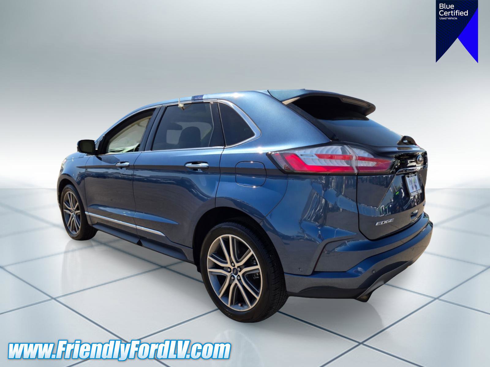 Certified 2019 Ford Edge Titanium w/ Equipment Group 301A FWD image 5