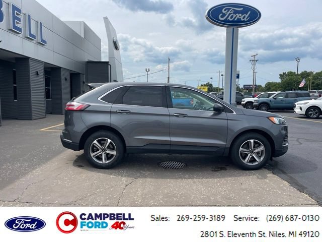 Certified 2024 Ford Edge SEL w/ Convenience Package AWD/4WD image 2