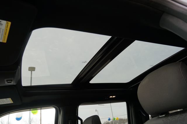 Certified 2019 Ford F150 XLT w/ Equipment Group 302A Luxury image 12