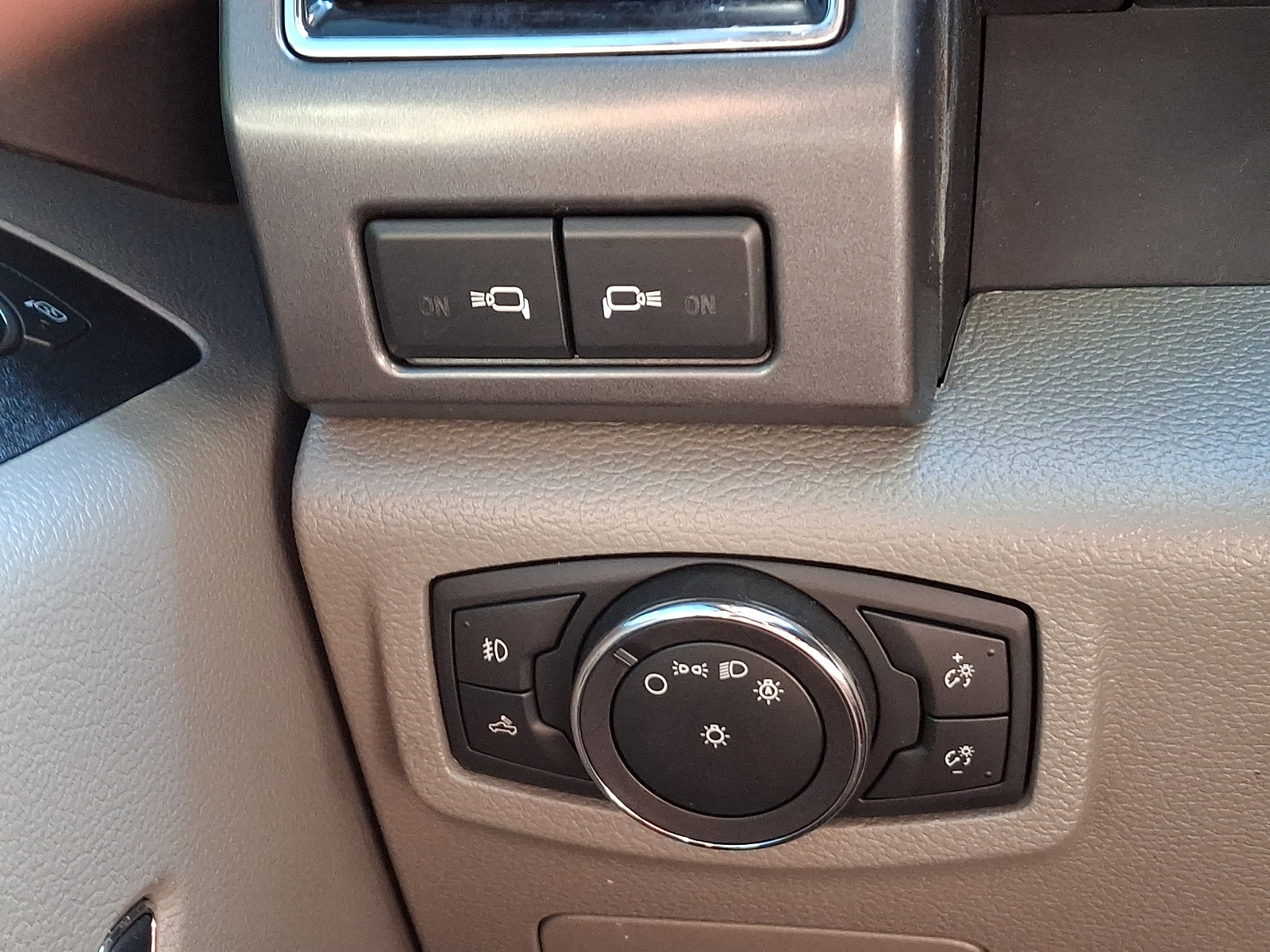 Certified 2019 Ford F150 XLT AWD/4WD image 23