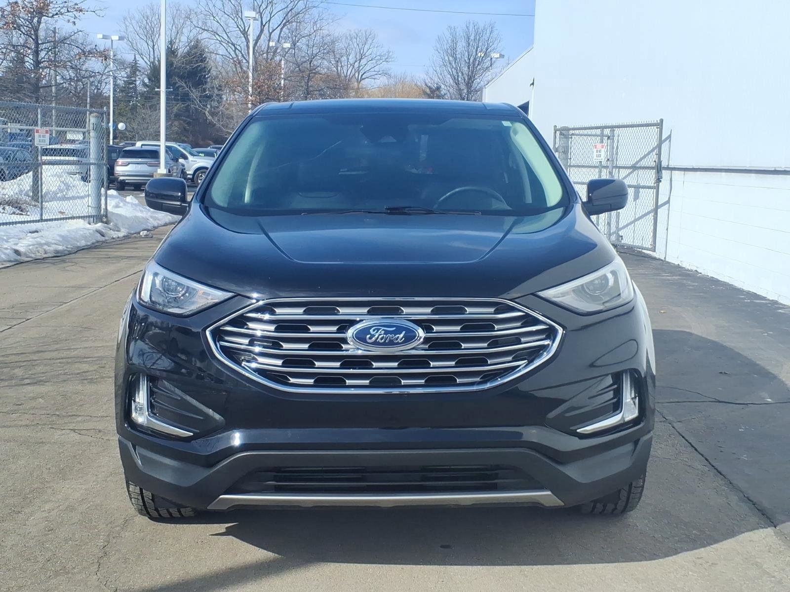Certified 2022 Ford Edge SEL w/ Convenience Package image 6