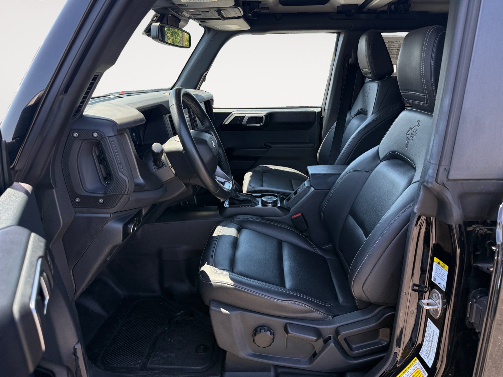 Certified 2025 Ford Bronco Badlands AWD/4WD image 10