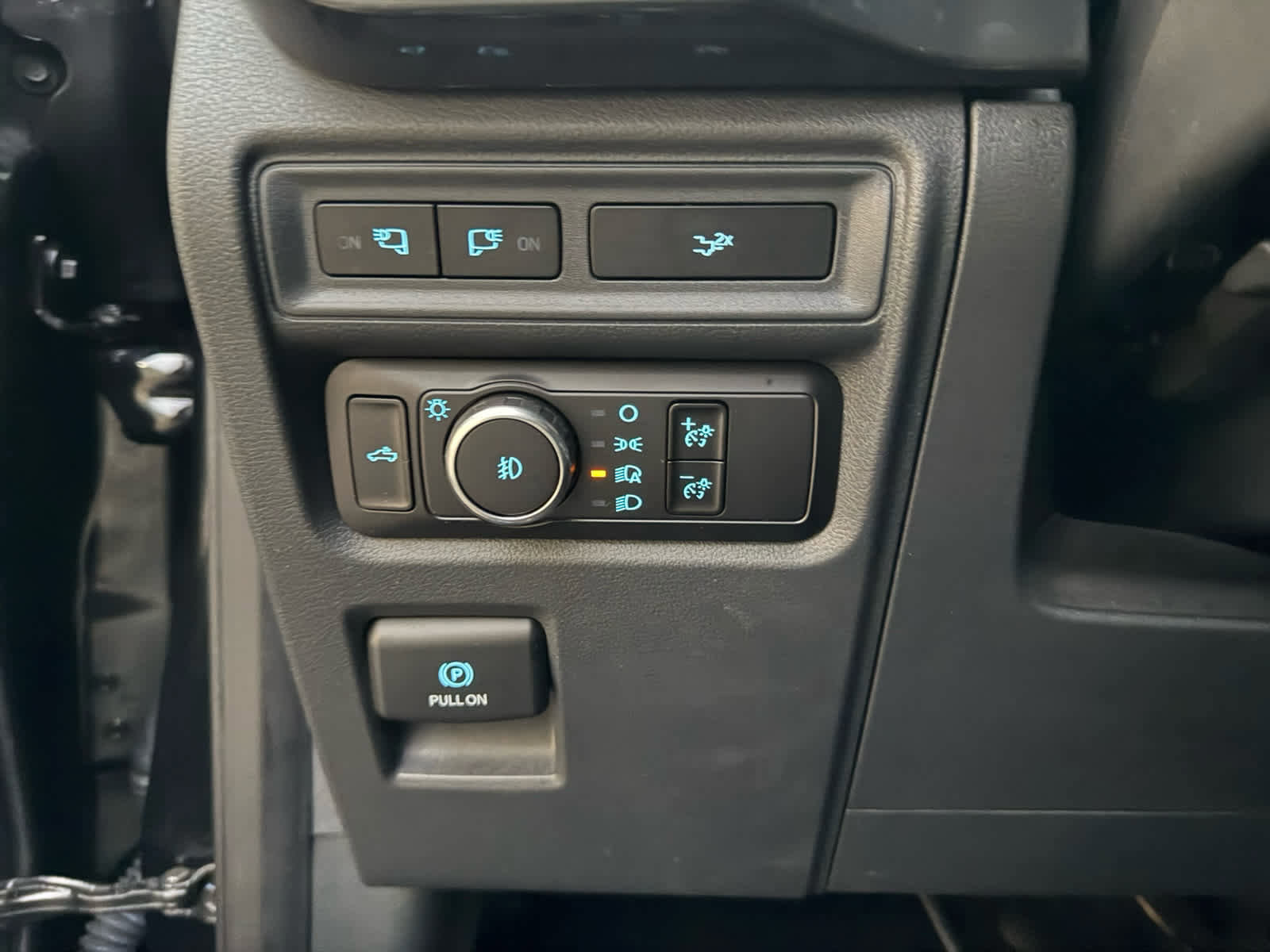 Certified 2023 Ford F150 XLT w/ Equipment Group 302A High image 20