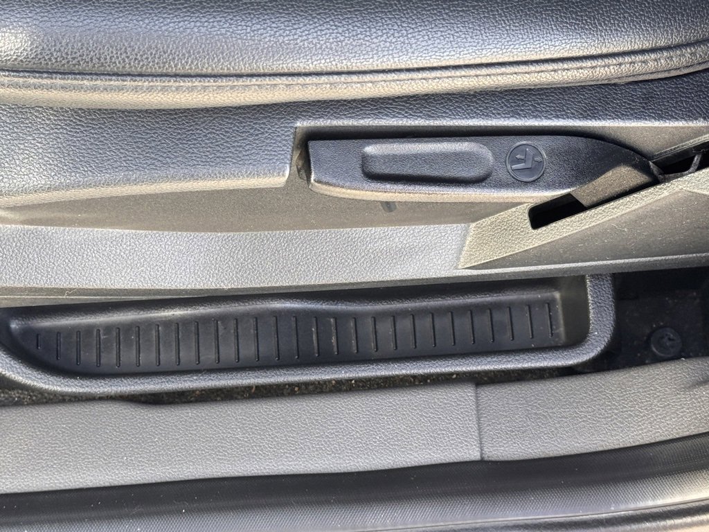 Certified 2020 Ford Transit Connect XL image 18