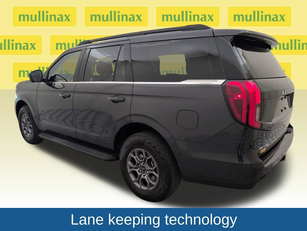 Certified 2025 Ford Expedition Active image 8
