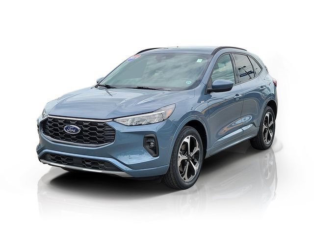 Certified 2023 Ford Escape ST-Line Select AWD/4WD image 3