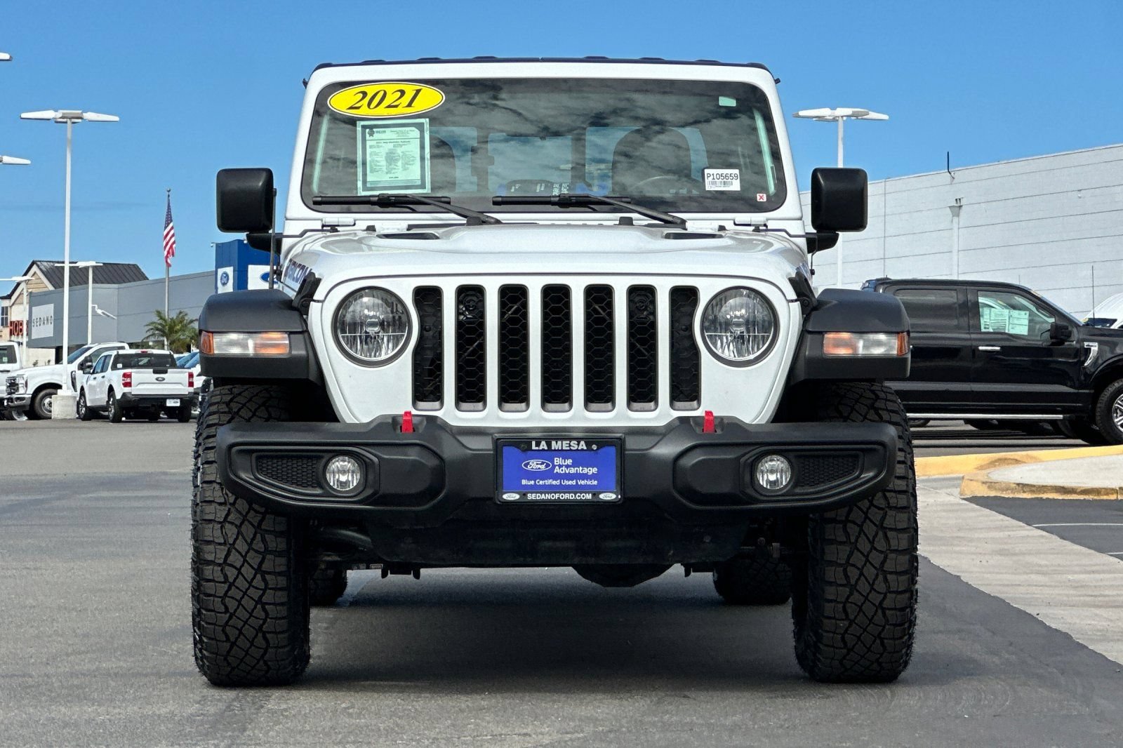 Used 2021 Jeep Gladiator Rubicon w/ Trailer Tow Package AWD/4WD image 8