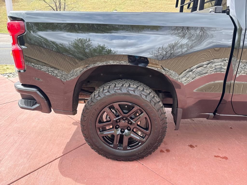 Used 2025 Chevrolet Silverado 1500 LT Trail Boss w/ LT Trail Boss Premium Package image 32