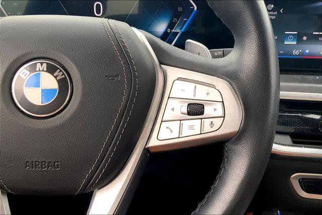 Used 2024 BMW X7 xDrive40i AWD/4WD image 25