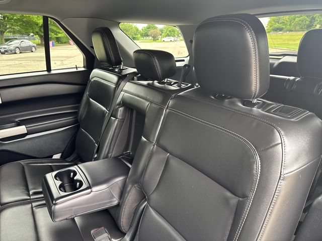 Certified 2023 Ford Explorer XLT w/ Equipment Group 202A AWD/4WD image 26