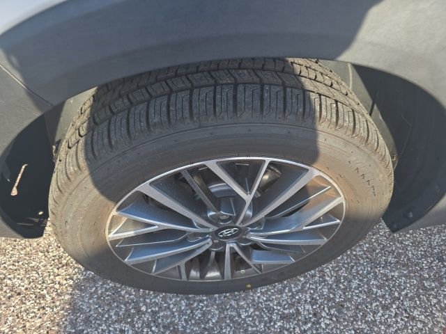 Used 2020 Hyundai Tucson SEL w/ Cargo Package image 6