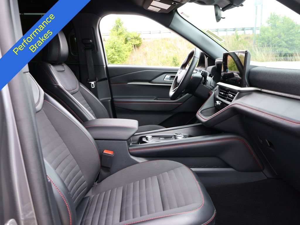 Certified 2025 Ford Explorer ST-Line w/ ST-Line Street Pack AWD/4WD image 10