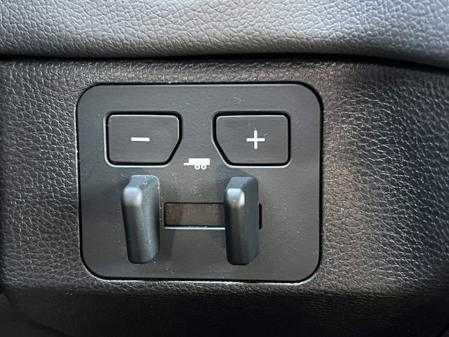 Used 2025 Toyota Tundra Limited image 37