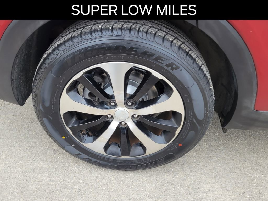 Used 2017 Kia Sorento EX w/ EX Advanced Touring Package image 6