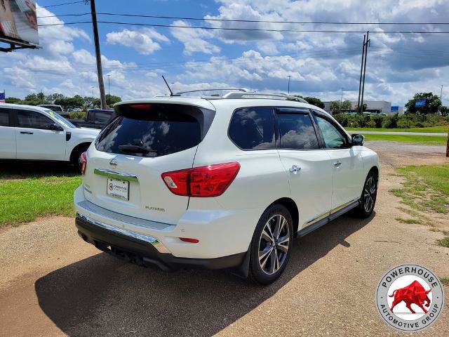 Used 2017 Nissan Pathfinder Platinum FWD image 6