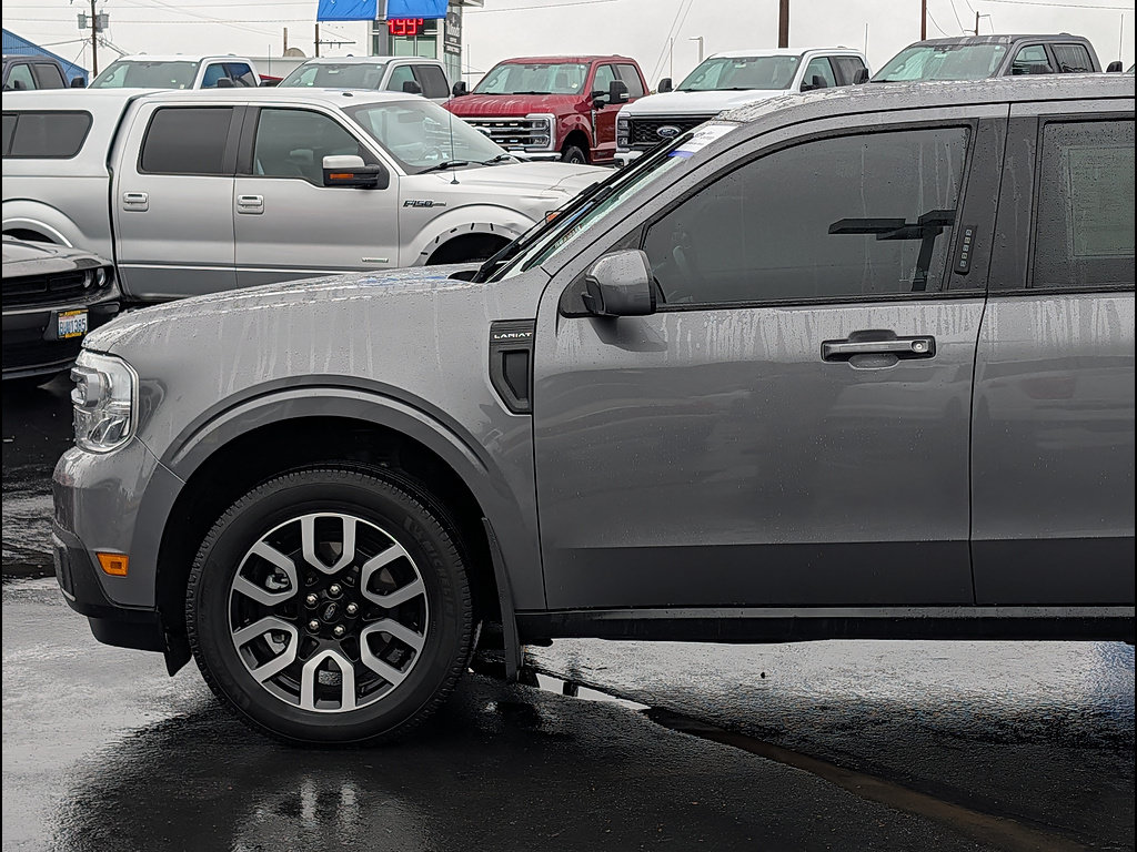 Certified 2022 Ford Maverick Lariat w/ Lariat Luxury Package FWD image 11