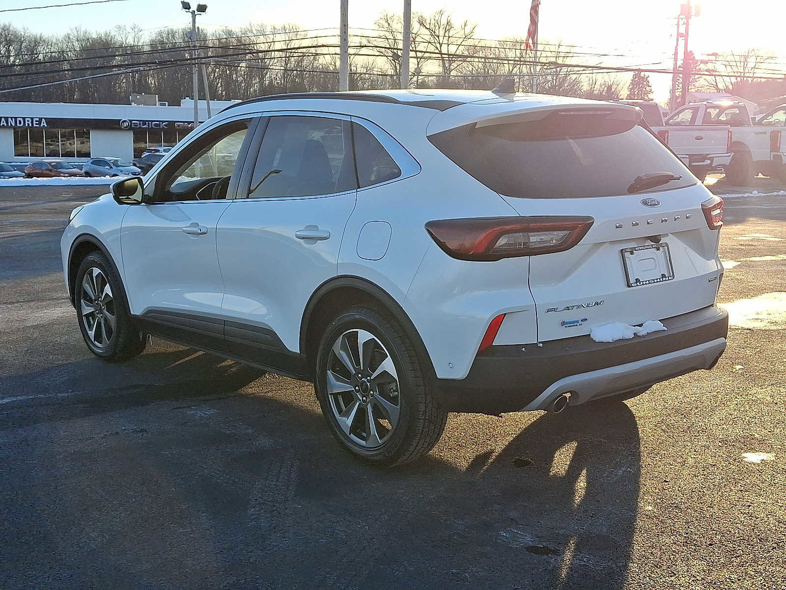 Certified 2024 Ford Escape Platinum w/ Premium Technology Package image 2