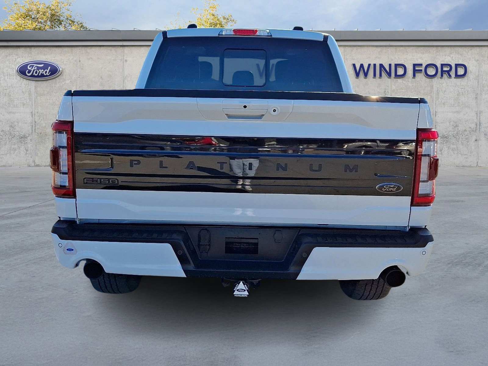 Certified 2023 Ford F150 Platinum w/ Equipment Group 701A High image 3