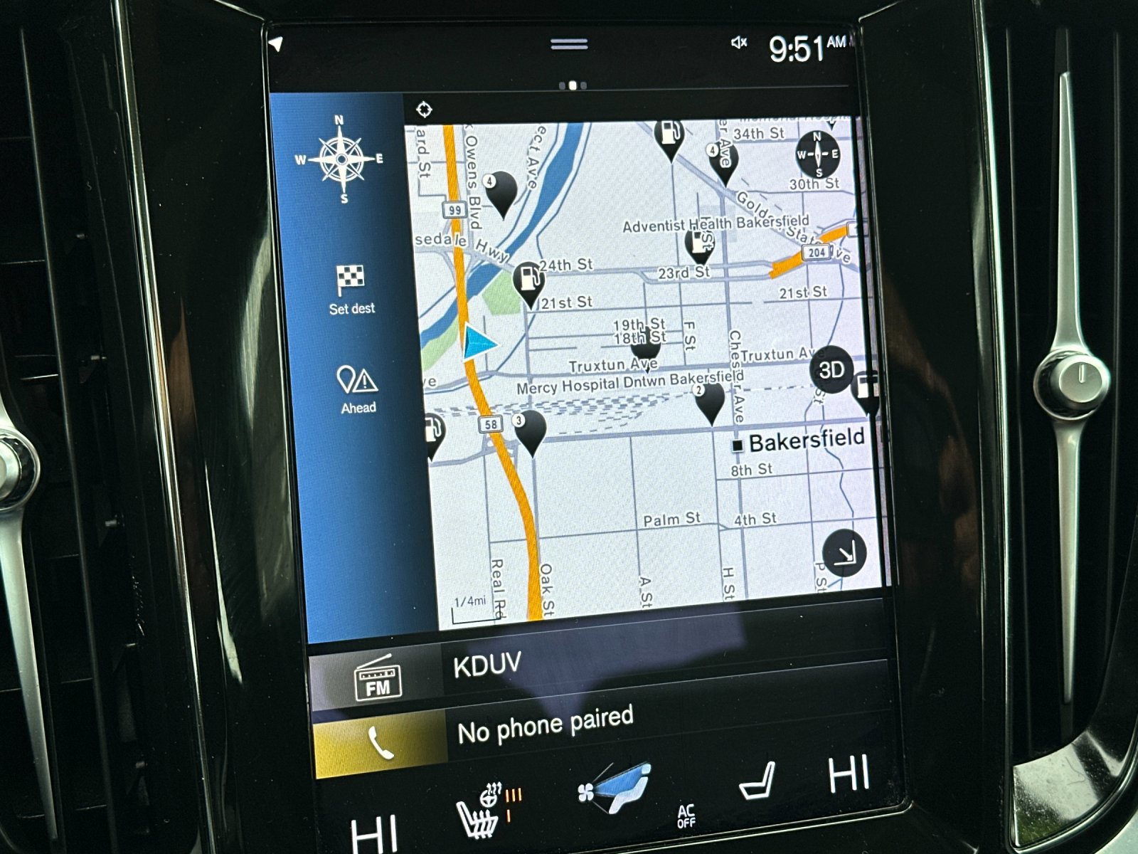 Used 2021 Volvo S60 T5 Momentum w/ Advanced Package image 18