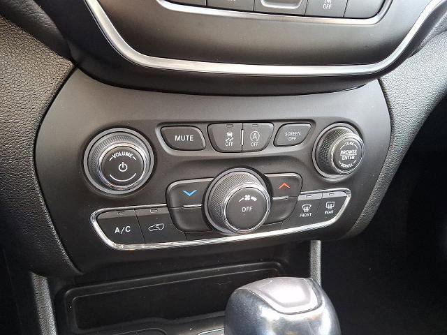 Used 2021 Jeep Cherokee Latitude Plus image 15