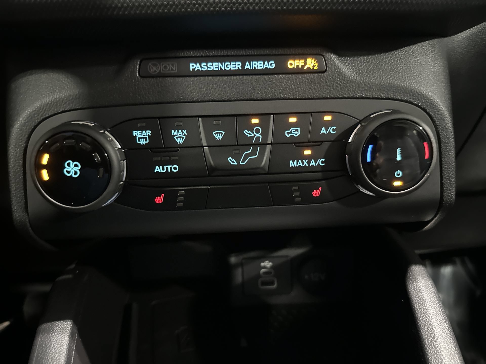 Certified 2024 Ford Bronco Sport Heritage w/ Heritage Convenience Package AWD/4WD image 19