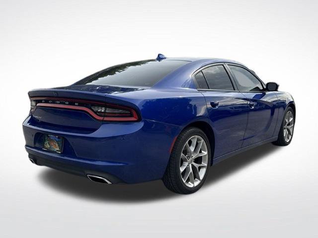 Used 2022 Dodge Charger SXT w/ Plus Group RWD image 5