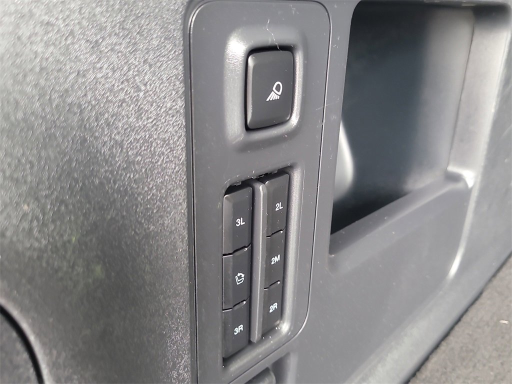 Certified 2025 Ford Expedition Max Platinum image 10