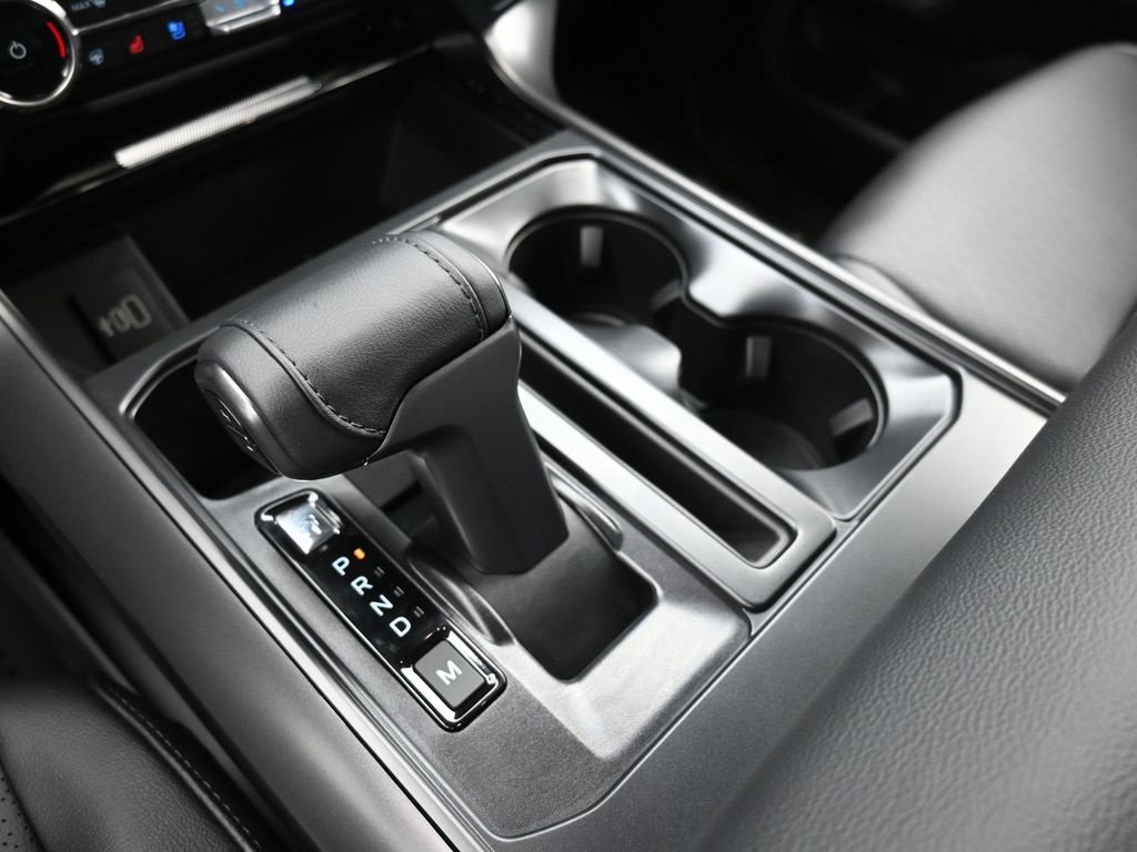 Certified 2025 Ford F150 Lariat w/ Equipment Group 501A Mid image 31