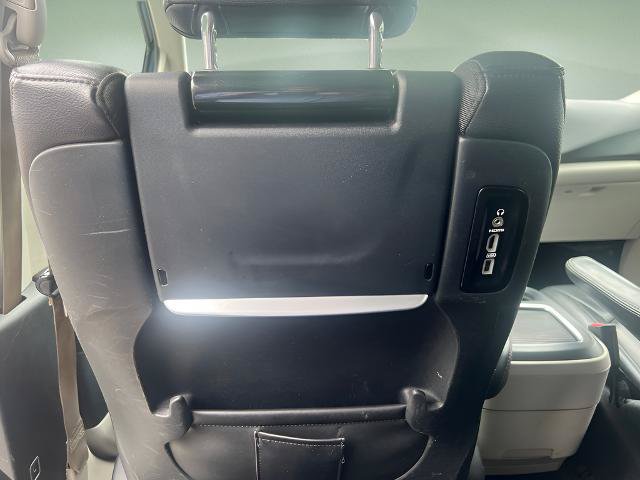 Used 2017 Chrysler Pacifica Touring-L Plus w/ Advanced Safetytec Group FWD image 37