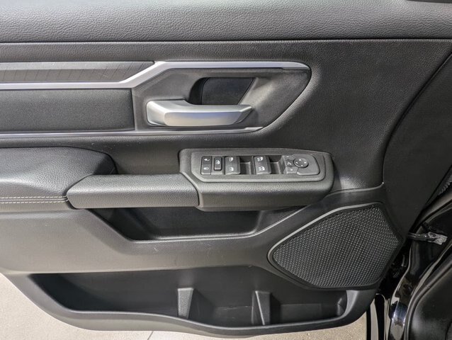 Used 2025 RAM 1500 Big Horn AWD/4WD image 14