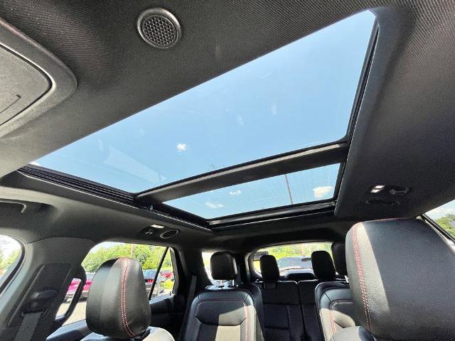 Certified 2022 Ford Explorer ST-Line w/ Class IV Trailer Tow Package image 15