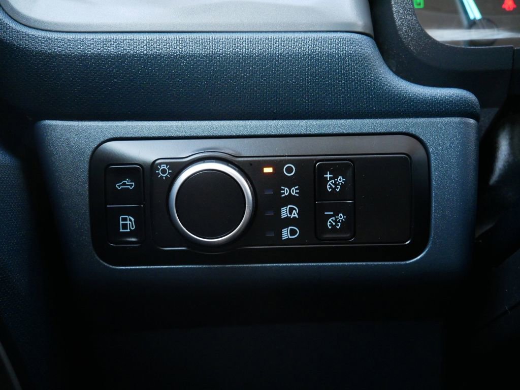 Certified 2024 Ford Maverick XL image 17