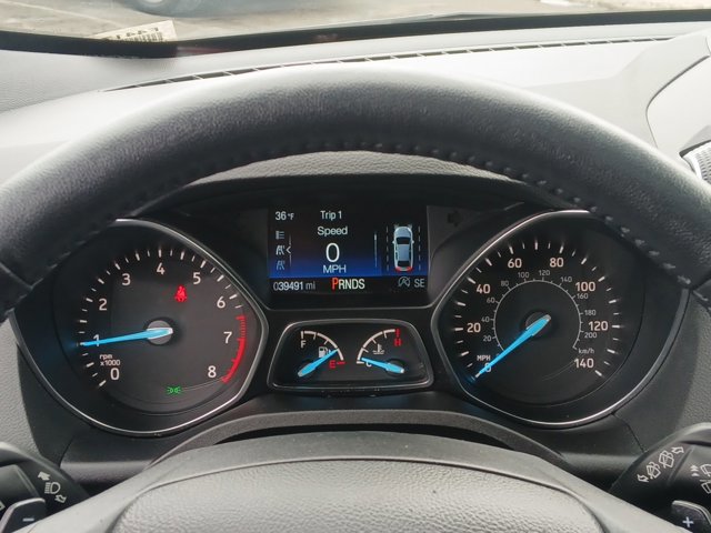 Certified 2018 Ford Escape Titanium w/ Ford Safe & Smart Package image 10