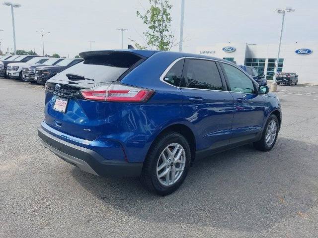 Certified 2024 Ford Edge SEL AWD/4WD image 8