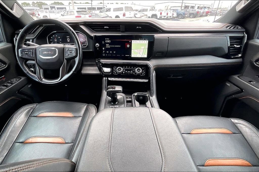 Used 2023 GMC Sierra 1500 AT4 w/ AT4 Preferred Package AWD/4WD image 7
