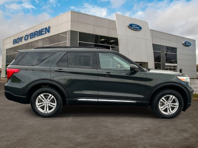 Certified 2023 Ford Explorer XLT w/ Equipment Group 202A AWD/4WD image 6