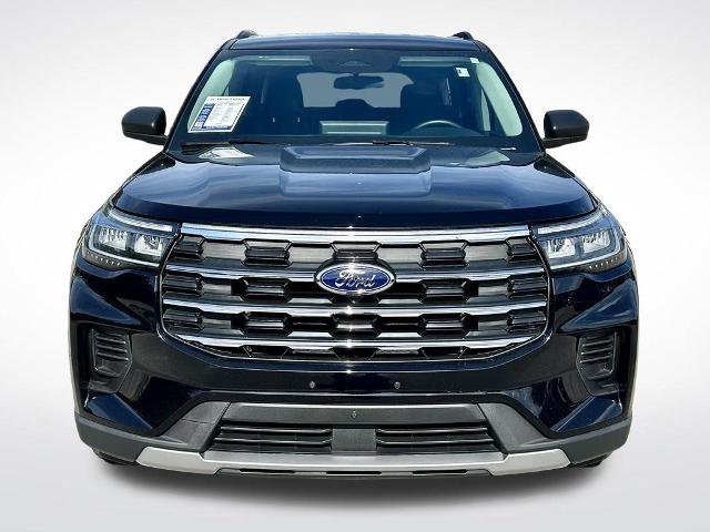 Certified 2025 Ford Explorer Active RWD image 8