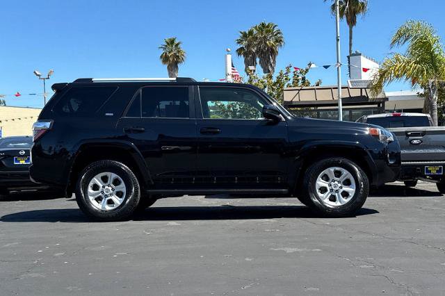 Used 2024 Toyota 4Runner SR5 RWD image 27